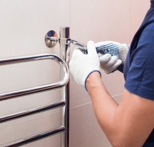 Fitting towels rails